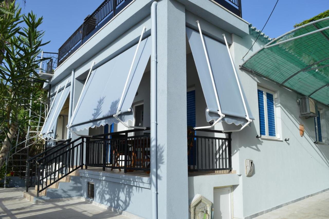 הוילה קלמאטה Melenia'S Sea Front House מראה חיצוני תמונה